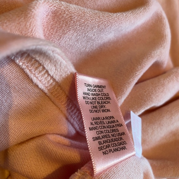 Juicy Couture Light Pink Sleepwear Tee, XL Kids or S/M Women - Picture 7 of 8